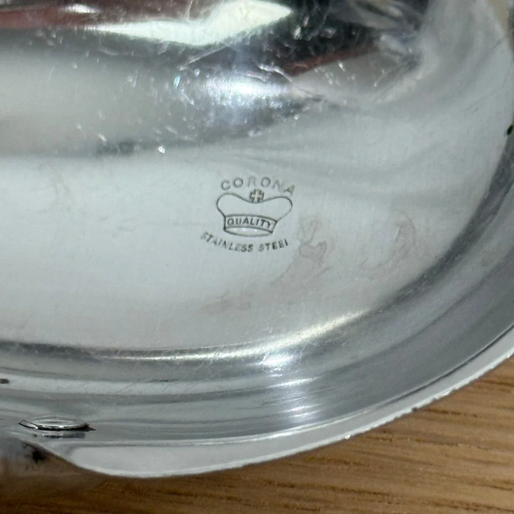Corona Quality‎ Stainless Steel Ladle Red Handle Kitchen Utensil Serving